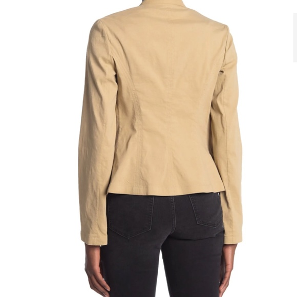 Linen Blend Blazer - Picture 2 of 8